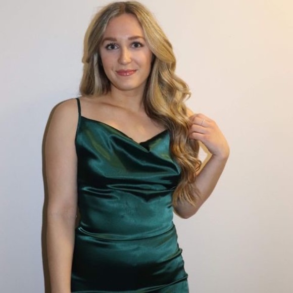 Meet your Posher, Nadia - Picture 1 of 1